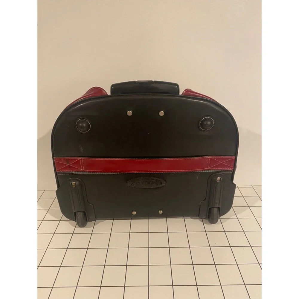 McKlein Glen Ellyn Red Leather 15